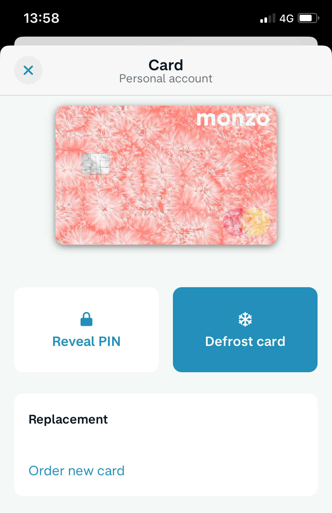 A "freeze and defrost" feature screen that allows customers to easily manage their cards in case of fraudulent activity.